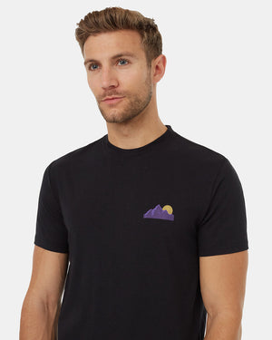 Black-Crew-Neck-Graphic-Shortsleeve-T-Shirt