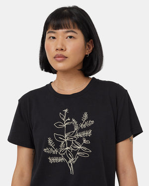 Black-Crew-Neck-Graphic-Shortsleeve-T-Shirt