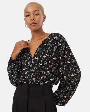 Black-V-Neck-Crepe-Long-Sleeve-Blouse