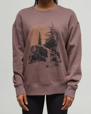 Brown-Crew-Neck-Graphic-Longsleeve-Sweatshirt