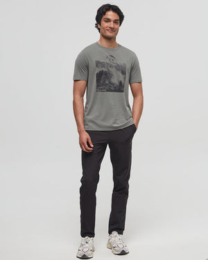 Green-Crew-Neck-Graphic-Shortsleeve-T-Shirt