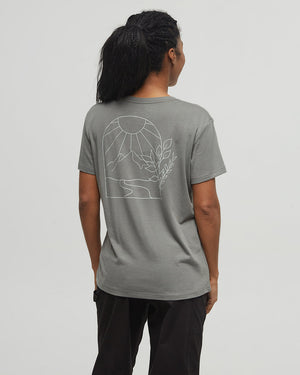 Green-Crew-Neck-Graphic-Shortsleeve-T-Shirt