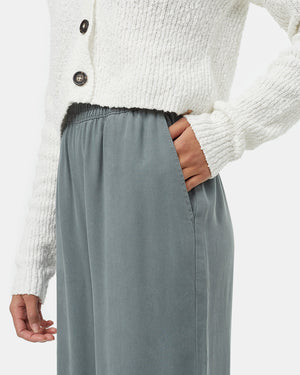 Green-Eco-Friendly-High-Rise-Pant