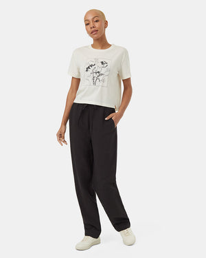 Oatmeal-Crew-Neck-Graphic-Cropped-Shortsleeve-T-Shirt