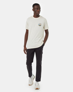    White-Crew-Neck-Graphic-Shortsleeve-T-Shirt