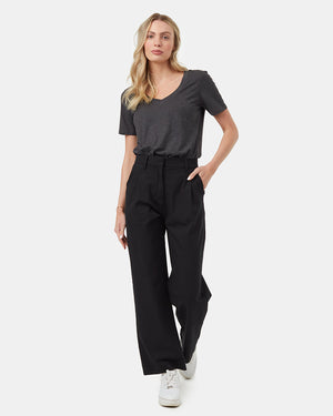 Back-V-Neck-Short-Sleeve-T-Shirt
